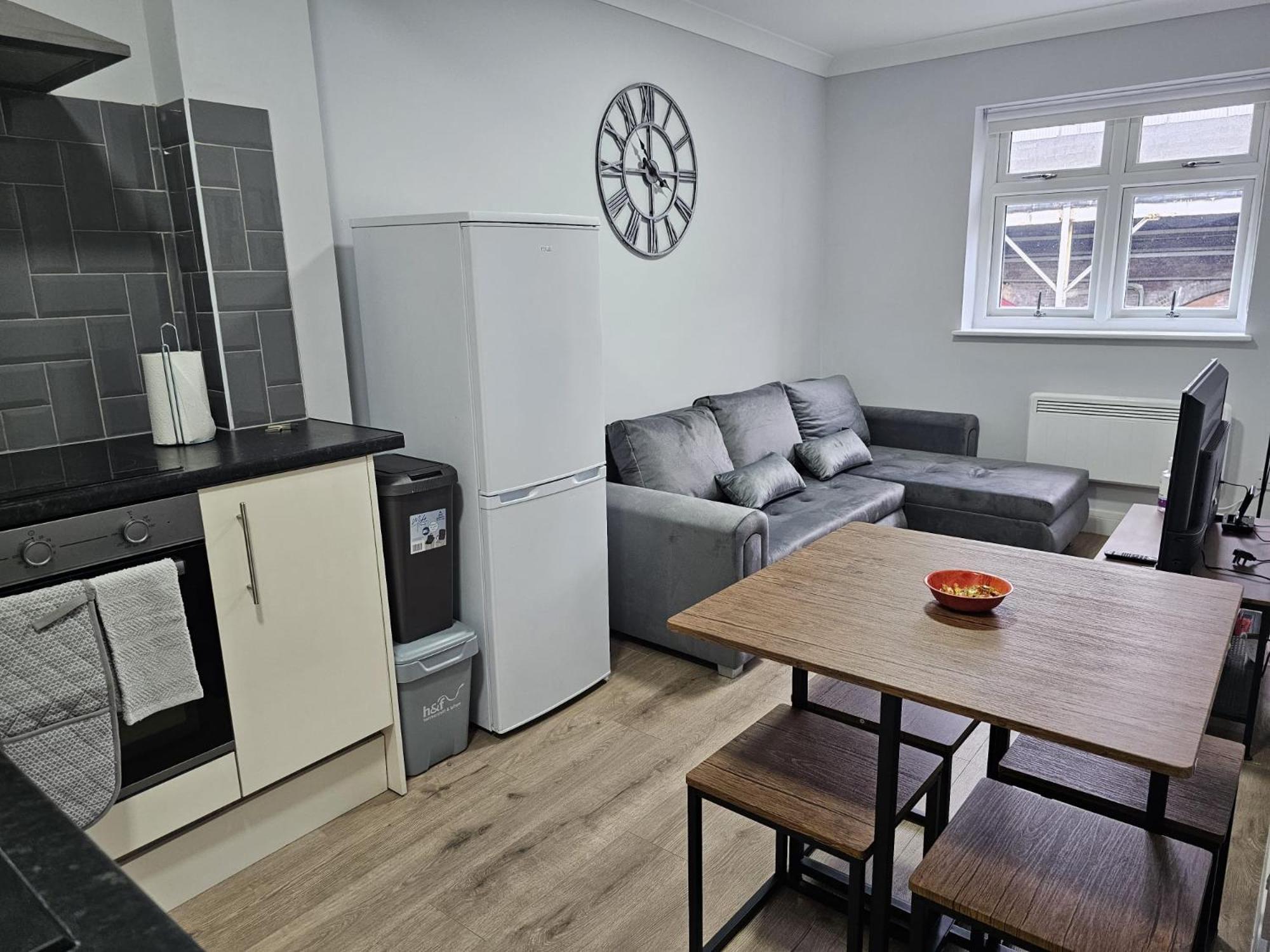 Shepherd's Bush Modern Flat * Londra